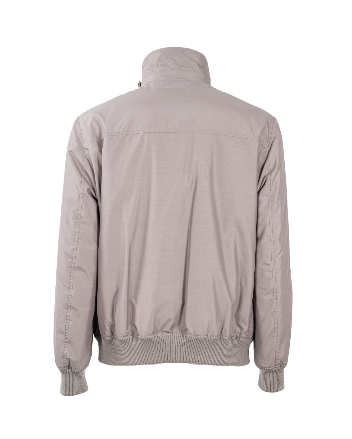 shop BRUNELLO CUCINELLI  Giacchetto: Brunello Cucinelli bomber in popeline di lana vergine e seta techno con imbottitura in Thermore®.
Chiusura con zip e doppio cursore.
Il collo può essere tenuto in piedi.
Tasche basse con bottone automatico.
Polsini e fondo in maglia a costina.
Fodera in nylon idrorepellente.
Due tasche interne con chiusura a bottone e tasca portapenna.
Imbottitura in Thermore.
Composizione: 56% POLIAMMIDE, 22% LANA VERGINE, 22% SETA.
Made in Italy.. MY 4636377-CIU29 number 9276686